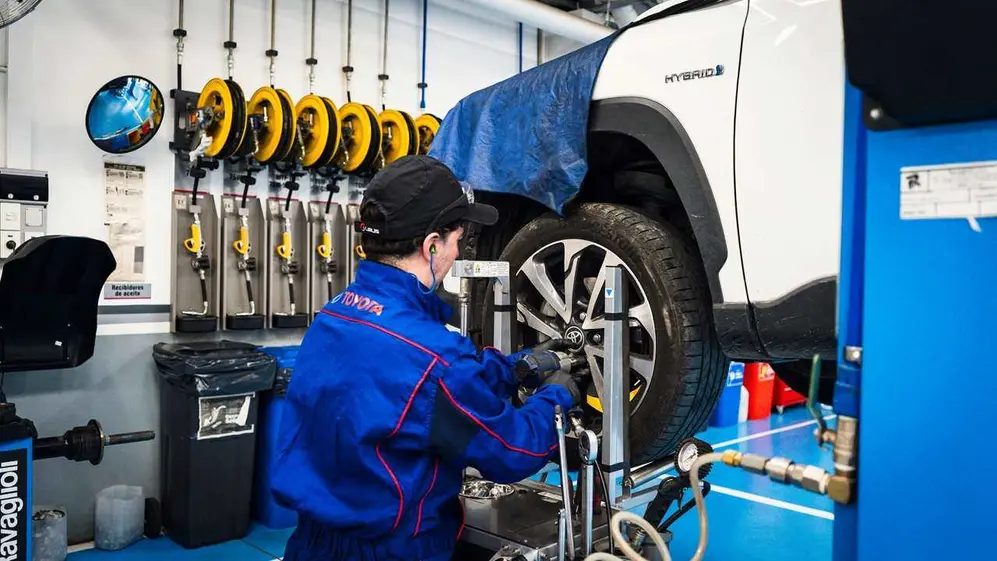 Toyota extiende la garantía 10 años.