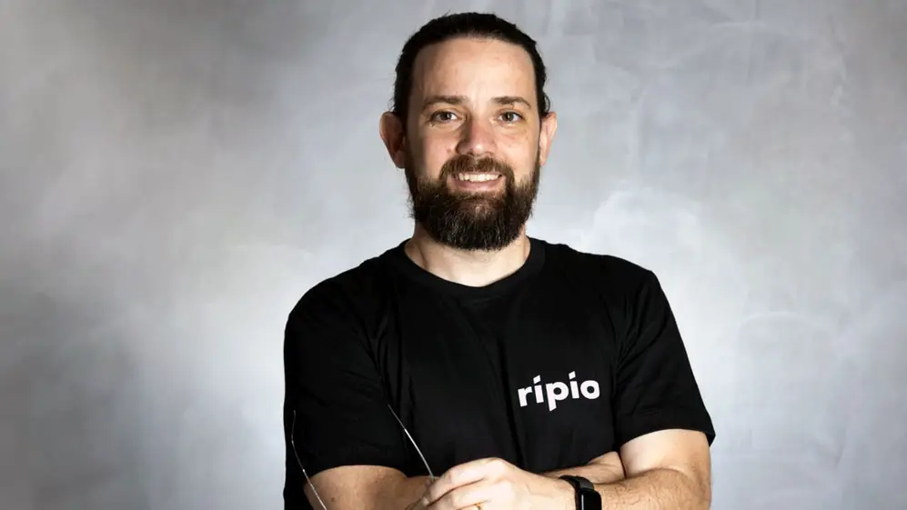 Sebastián Serrano.