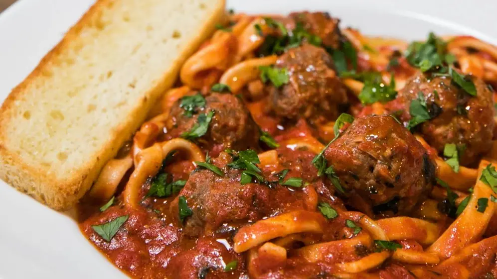 Pastas artesanales y sabores italianos en Cosi Mi Piace, con opciones desde $4800