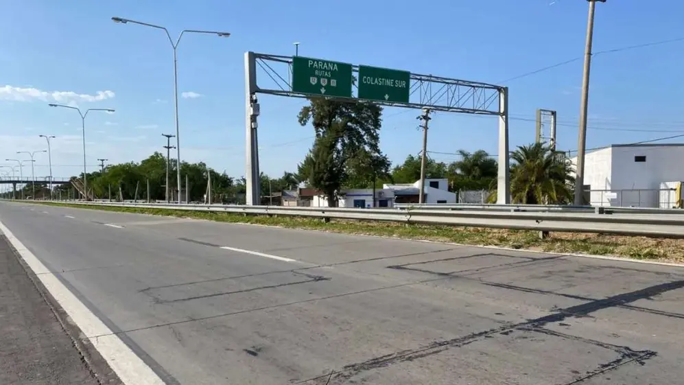 El nuevo radar sobre la Ruta Nacional 168 que controla la velocidad de los vehículos