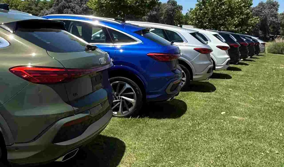La caída del techo marca la diferencia de las dos versiones del nuevo Q5.