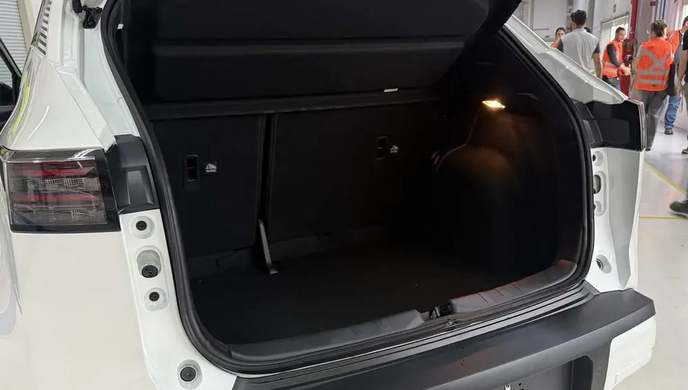 El espacio de carga del nuevo Kait, un SUV chico.