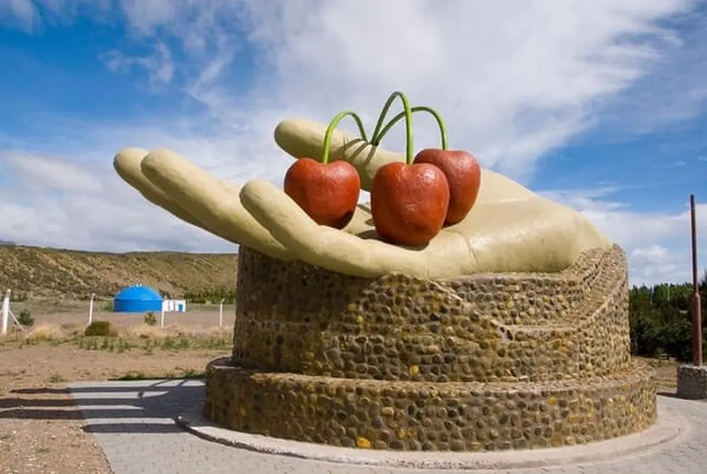 El lugar se caracteriza por su producción de cerezas