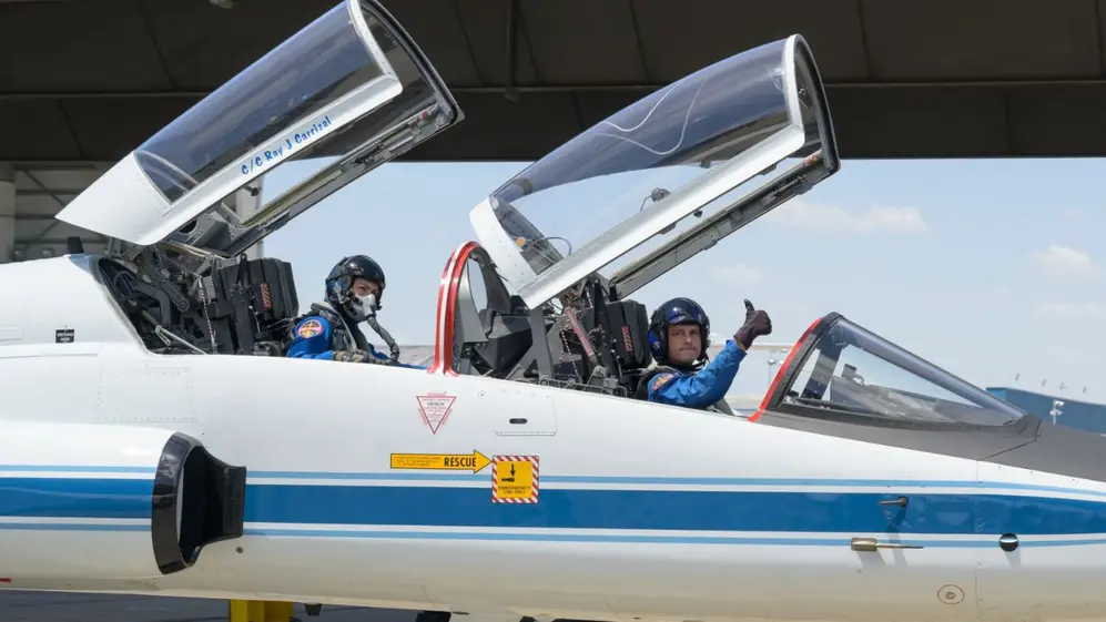 La fuerza troncal es clave en el viaje al espacio, incluso estando en reposo