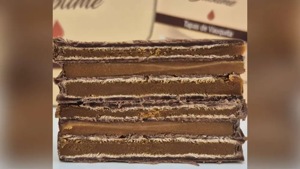 Vauquita Sublime: así se ve por dentro el nuevo alfajor de Vauquita, con puro dulce de leche