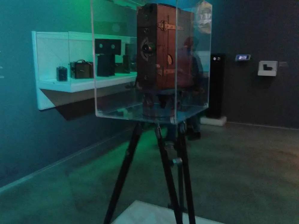 El museo tiene una colección de vestuario original del cine argentino clásico