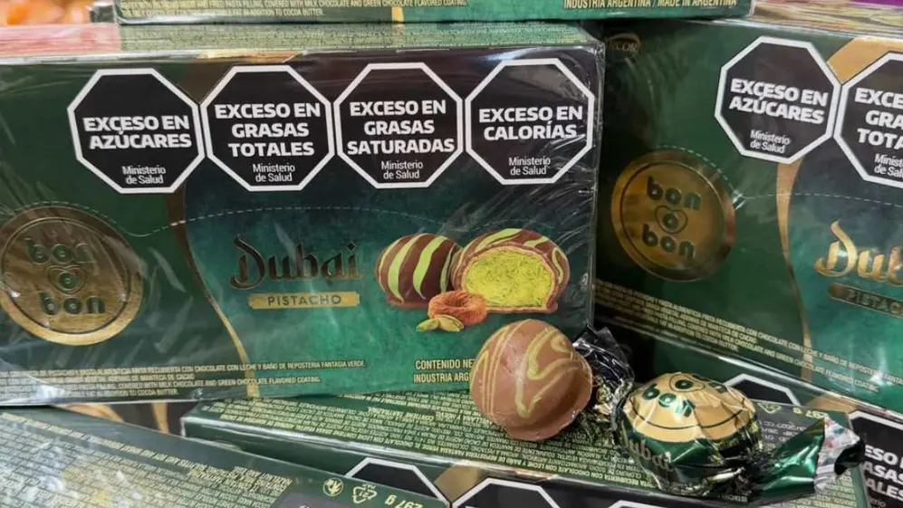 Así es la caja del nuevo Bon o Bon Dubai Pistacho