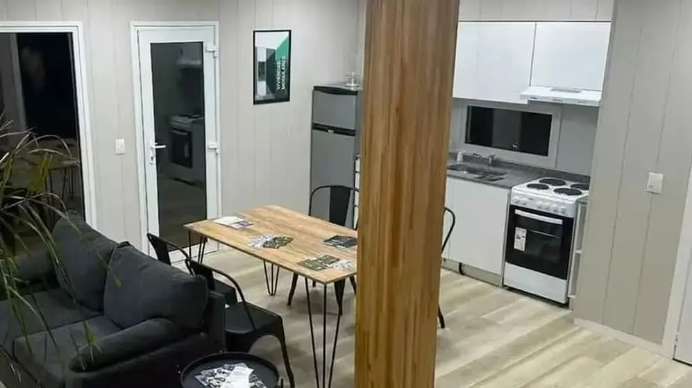 Interior de una vivienda prefabricada