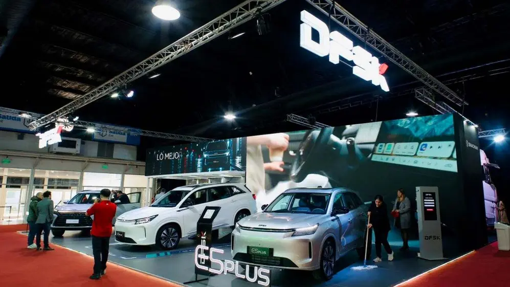 DFSK presentó dos de sus nuevos SUV en la Expo Auto Chino