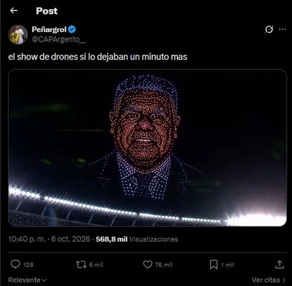 Los hinchas apuntaron contra Chiqui Tapia durante el homenaje a Messi