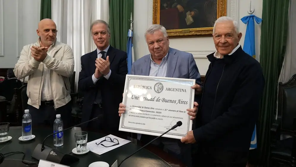Emiliano Yacobitti, Roy Cortina, de la UBA, con Eduardo Costantini