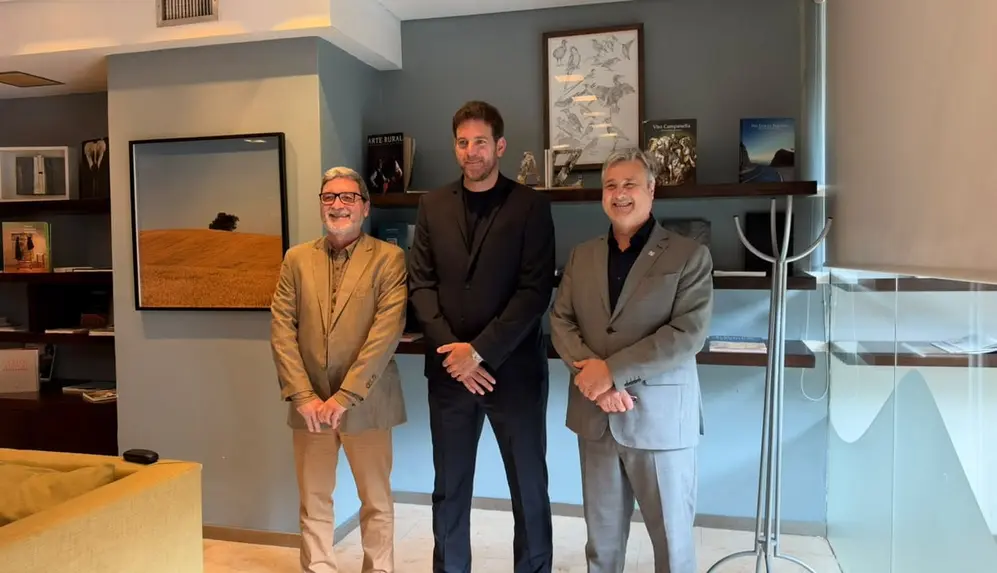 Juan Martín del Potro, comunicador institucional oficial de Sancor Salud.