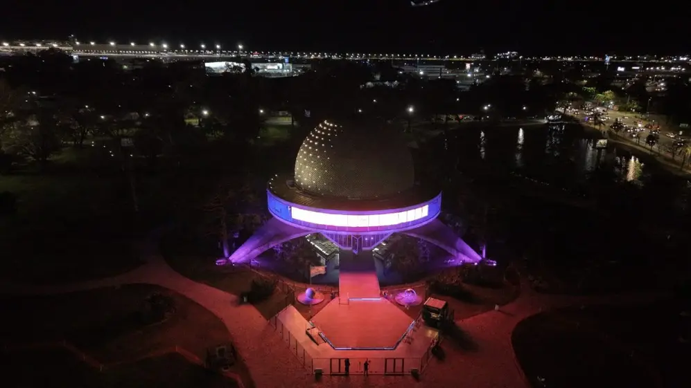 El Planetario renovó 390 luminarias