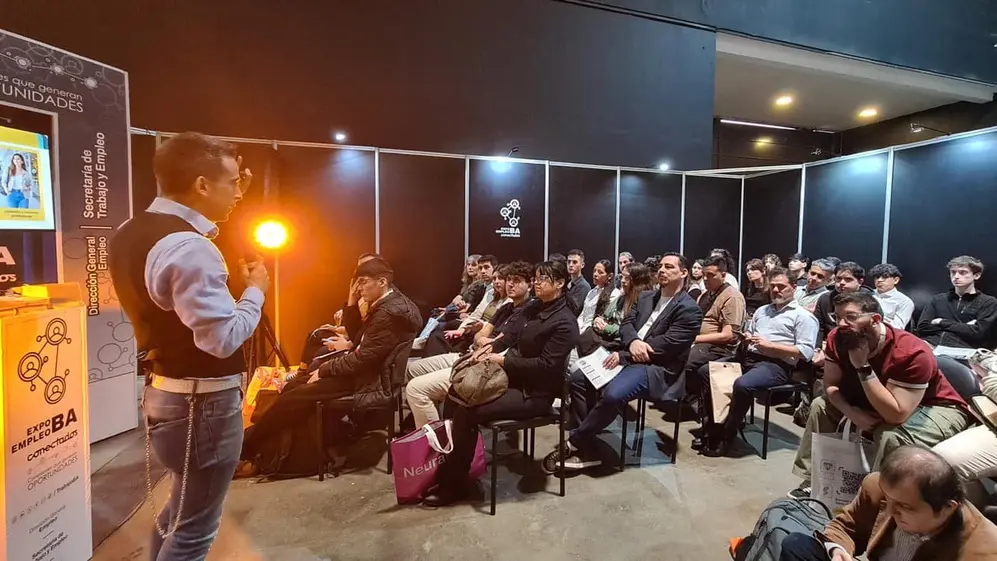 Talleres y capacitaciones durante Expo Empleo BA 2026. Imagen de iProfesional