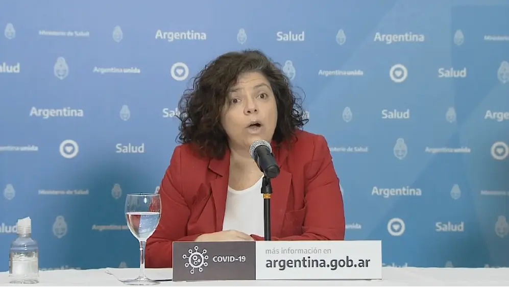 La Lic. Carla Vizzotti encabeza el informe diario del ministerio de Salud  al frente del informe todos los días