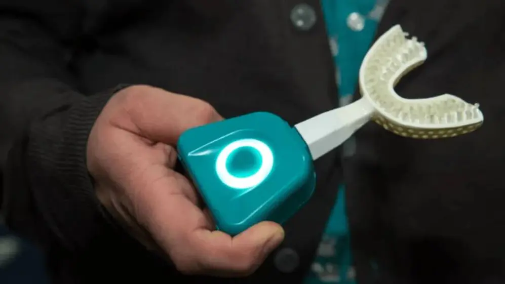 Así es el nuevo cepillo Y-Brush