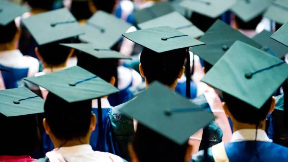 Universidades públicas: cuántas carreras y alumnos hay y qué porcentaje se gradúa
