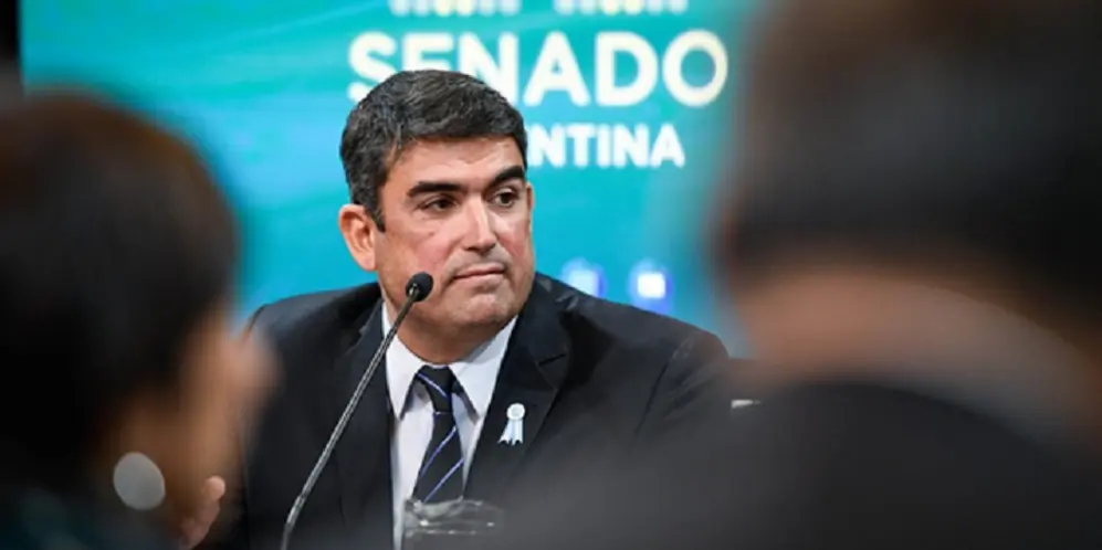 El senador Bensusán busca facilitar los planes de pago