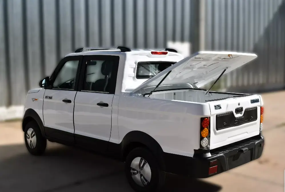 Tita, la nueva camioneta con espacio de carga y tapa.