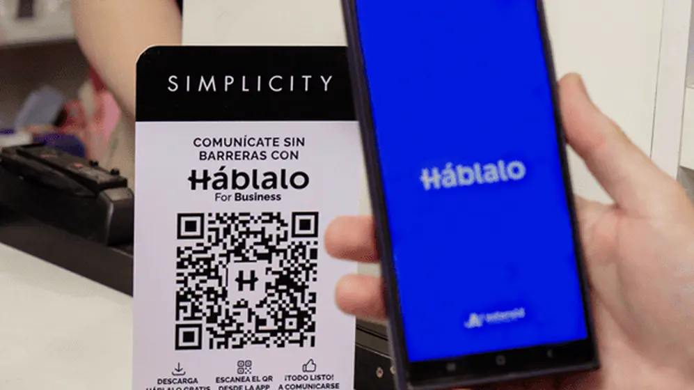 Farmacity y Simplicity incorporan la aplicación Háblalo en sus tiendas 