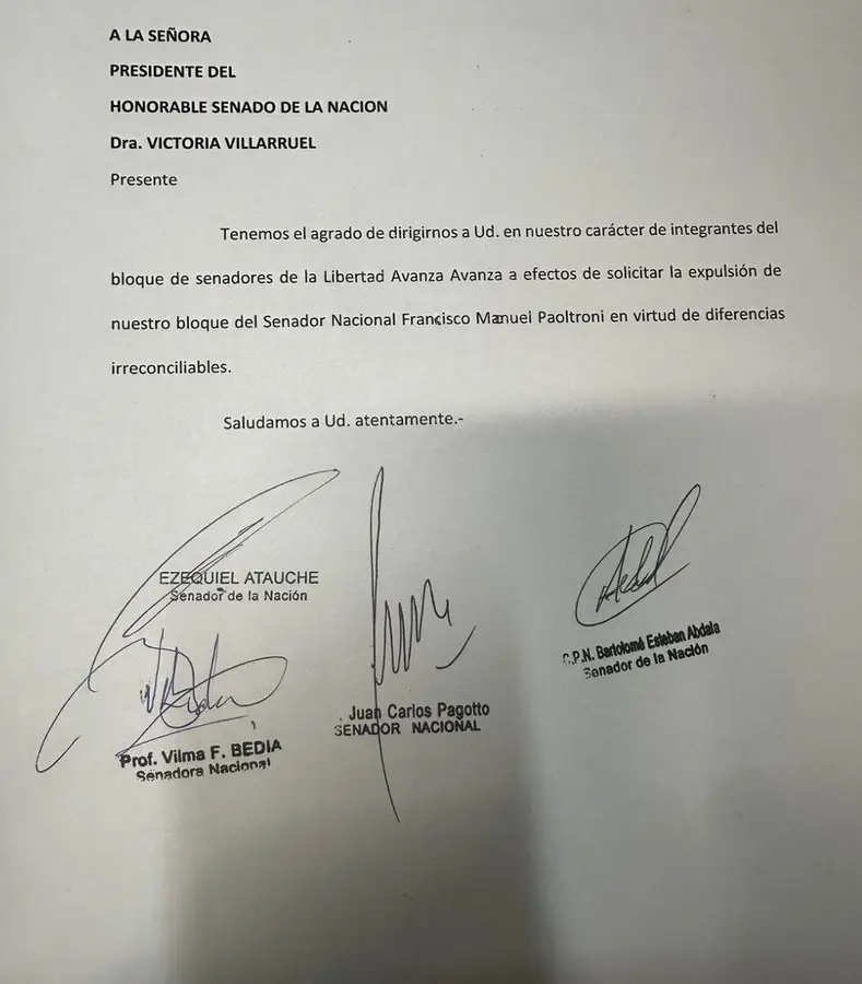 El comunicado que firmó el bloque de LLA, anunciando la expulsión de Francisco Paoltroni.
