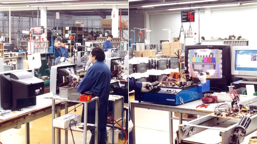 Fabricación de TVs de tubo en 2005.