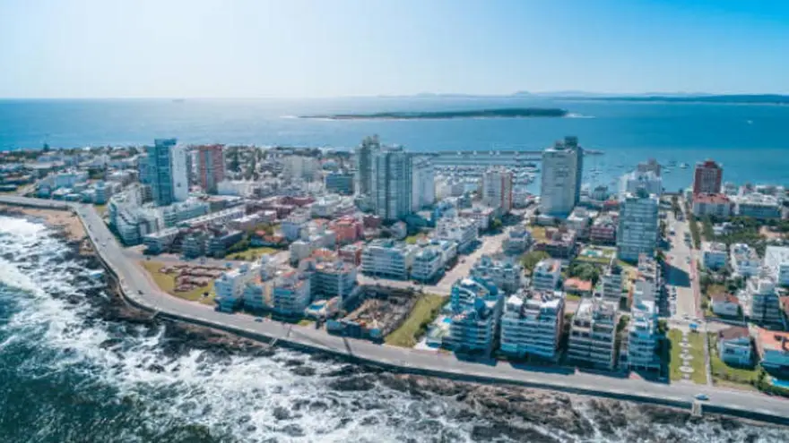 Las inversiones argentinas en Uruguay ya no se circunscriben solo a las inmobiliarias