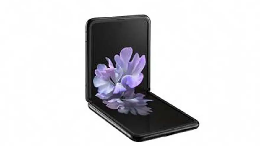 Samsung renueva su apuesta por el formato plegable con este modelo.