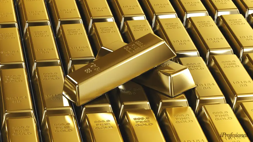 El oro alcanzó su nivel más alto en más de un año, luego de la decisión de Vladimir Putin de invadir Ucrania