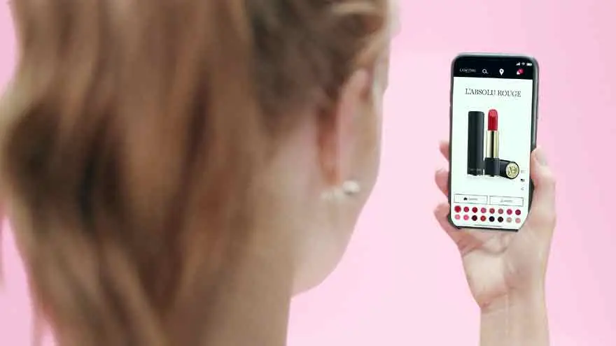 La industria de la belleza personal es una de las beneficiadas de la realidad aumentada en el comercio electrónico.