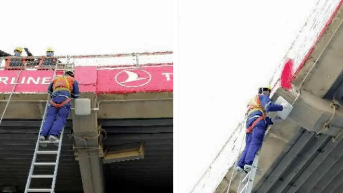 Instalación de los equipos de WiFi en el Monumental.
