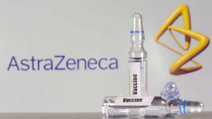 El laboratorio AstraZeneca anunció una vacuna junto a la Universidad de Oxford.