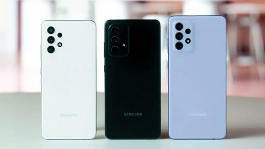 Los nuevos Galaxy A de Samsung vienen en colores pasteles y acabado mate.