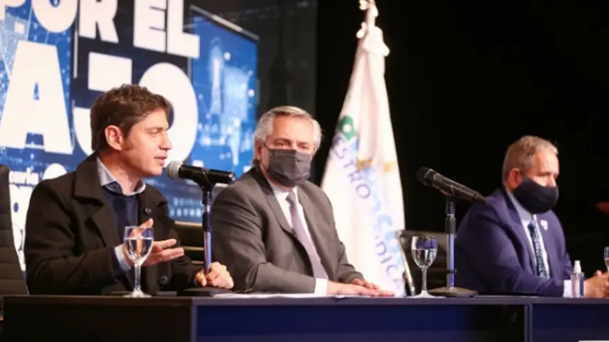 Al congreso de la Bancaria  asistieron el presidente Alberto Fernández y el gobernador bonaerense, Axel Kicillof