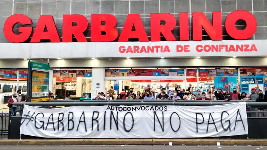 La deuda salarial que Garbarino mantiene con su plantel de 4.000 empleados volvió a engrosarse en esta primera etapa de septiembre