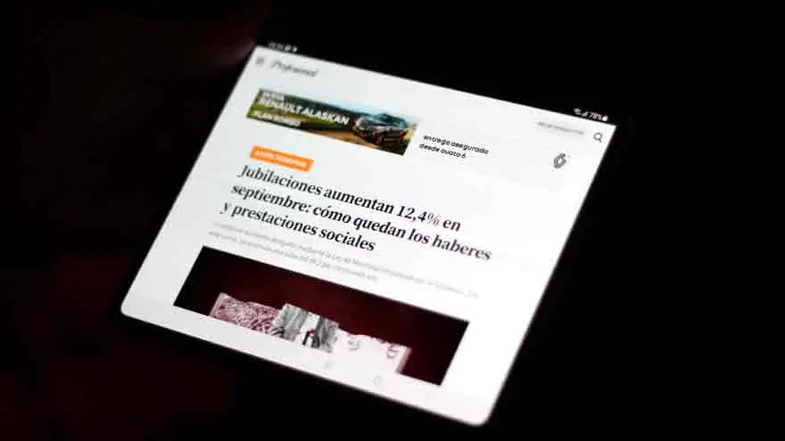 iProfesional en el Z Fold3.