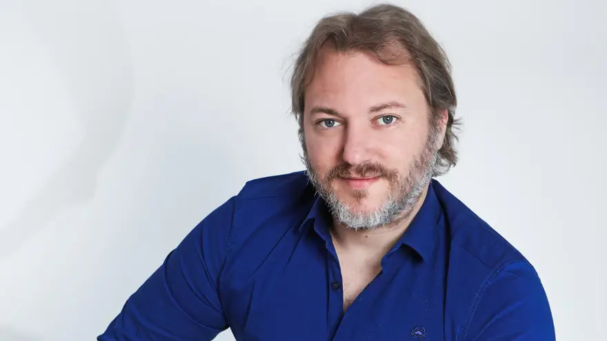 Adrián Pérez: 