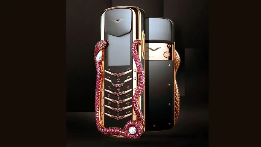 El Vertu Signature Cobra tenía solo 8 unidades.
