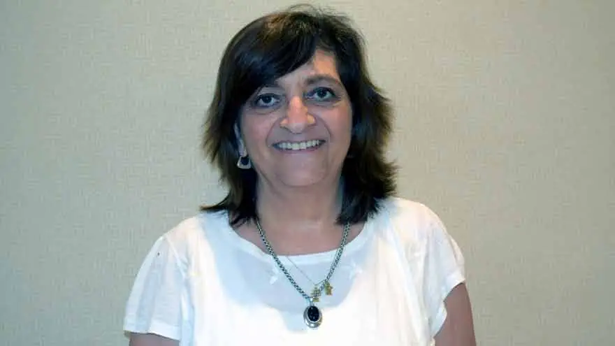 Claudia Der Meguerditchian: 