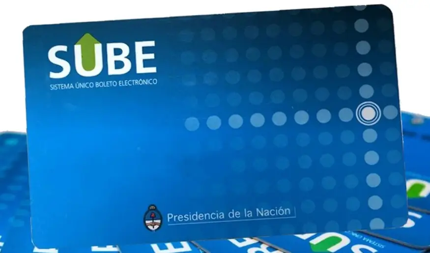 La tarjeta SUBE usa NFC. Desde tu celular podés validar la carga y ver tu saldo.