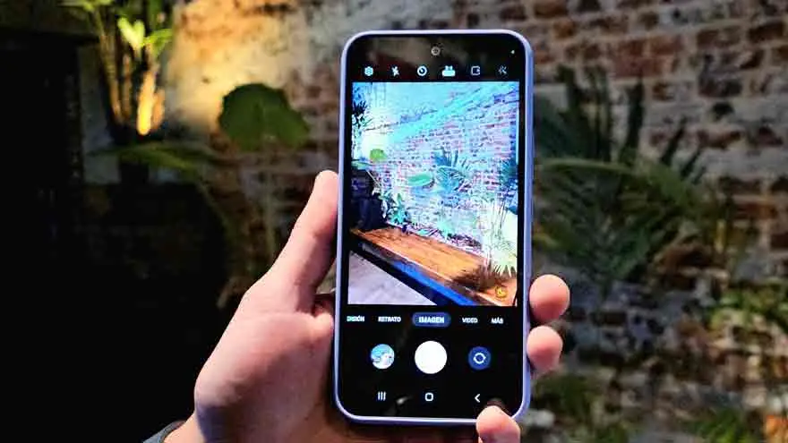 Samsung Galaxy A54 5G.