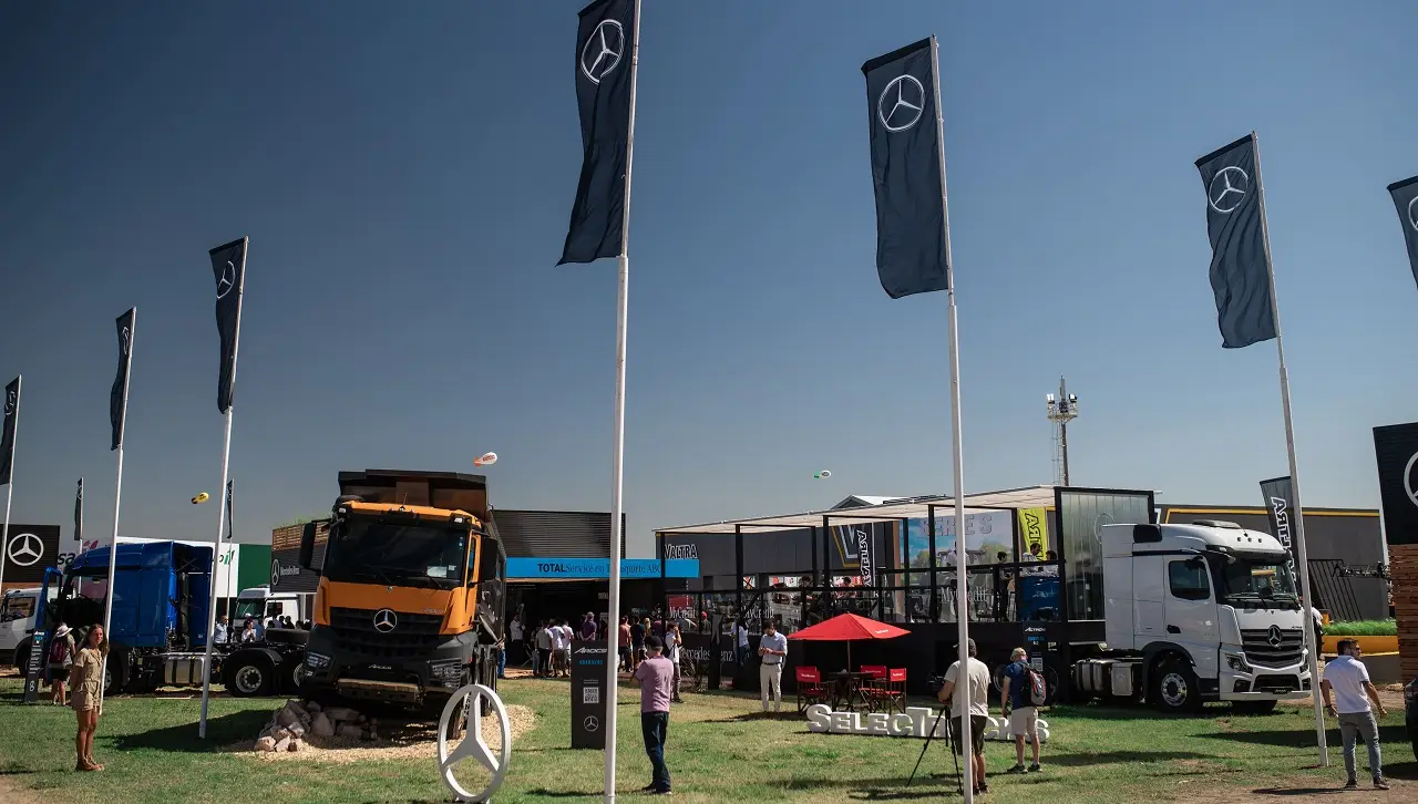 Mercedes Benz Camiones y Buses tendrá un stand de 900 m2 en Agroactiva.
