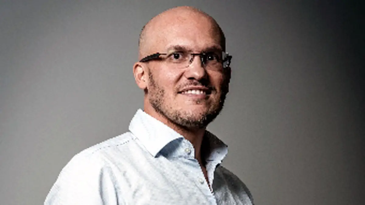 Adolfo Reyes