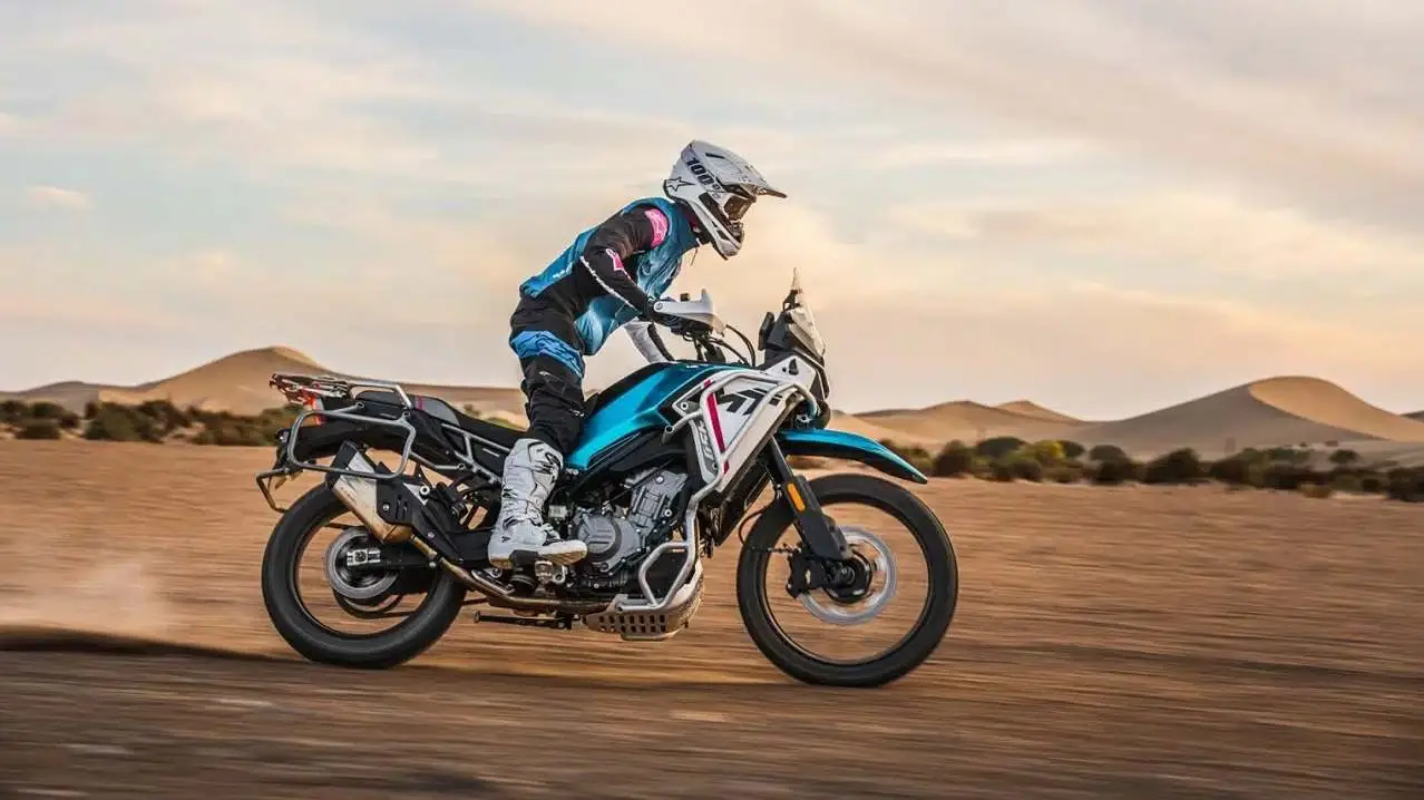 CFMoto 450 MT tiene el mismo valor que en la preventa hasta diciembre.