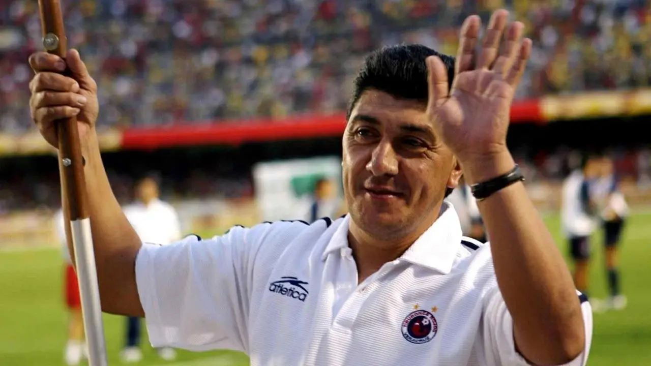 Jorge Comas también brilló en México