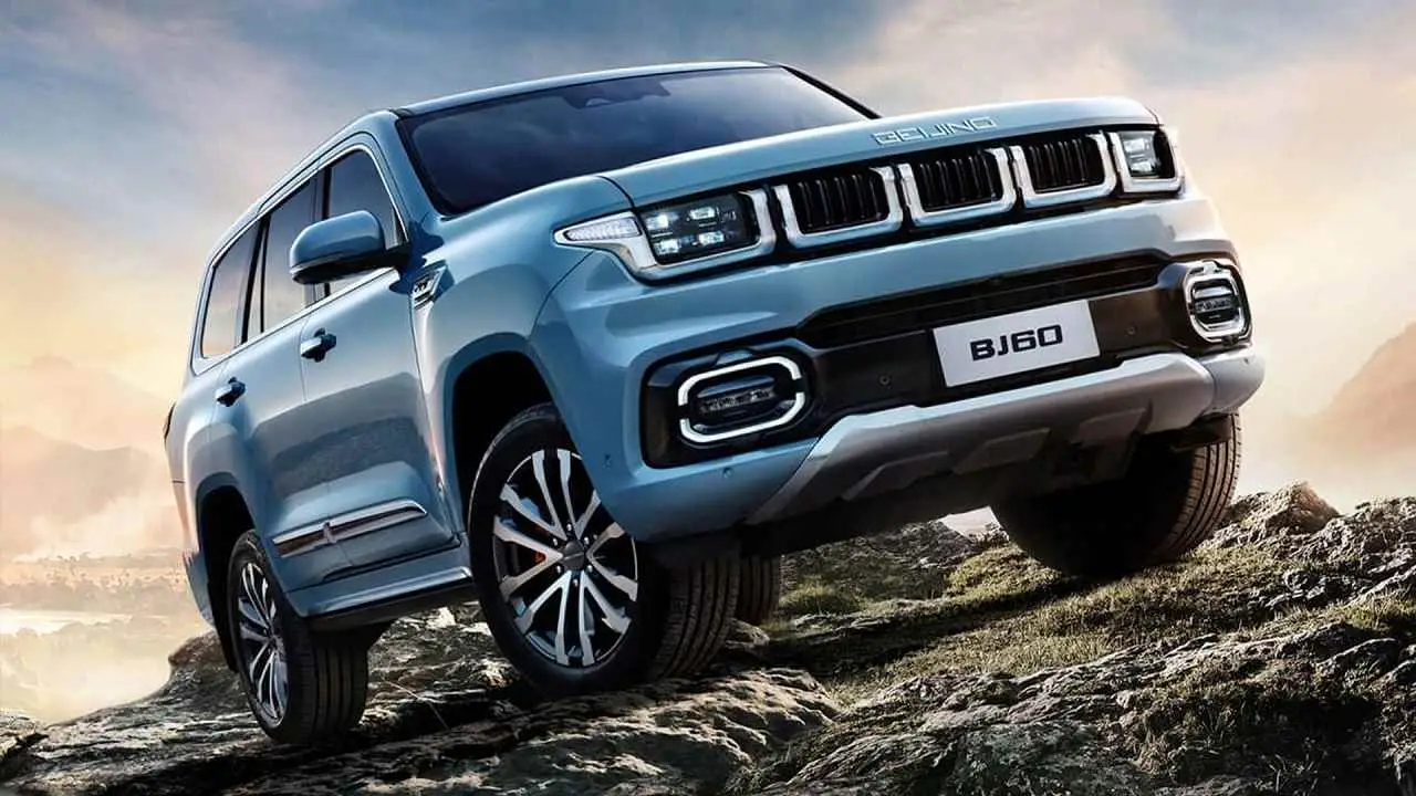 El BJ60 bajó 12.000 dólares.