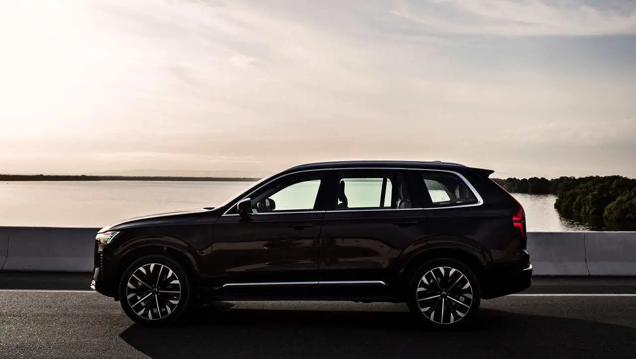VOLVO