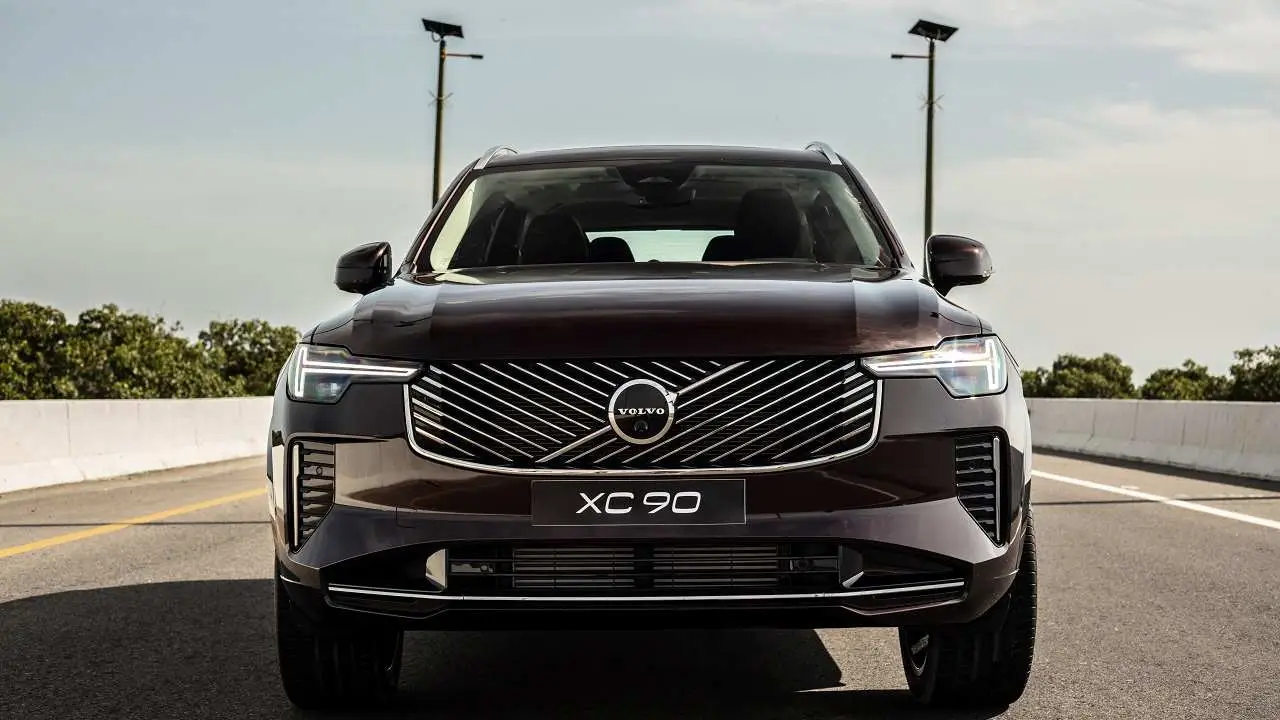 VOLVO