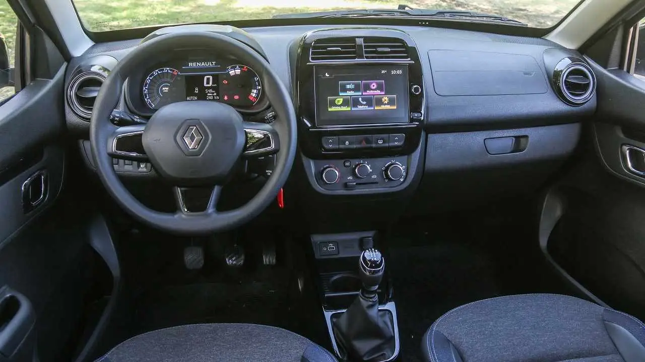 El Kwid tiene un volante que no puede ajustarse ni en altura ni profundidad.