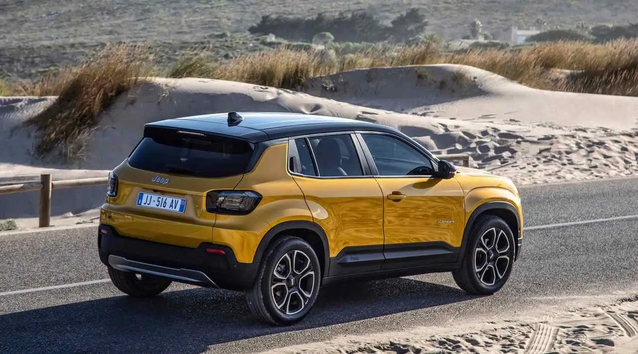 El pequeño SUV tendrá mecánica híbrida y eléctrica.